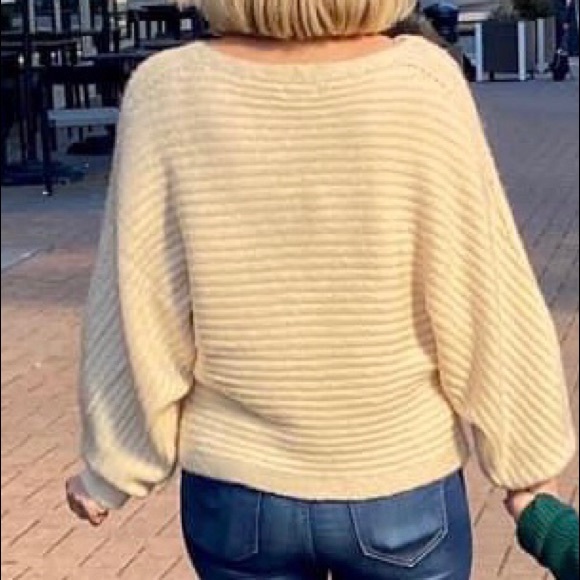 Scoop Neck Sweater - Picture 2 of 2